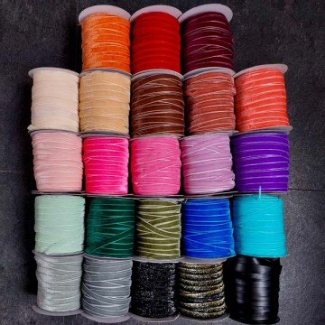 лента бархатная 1см, в боб 46 м - furnitura.com.ua