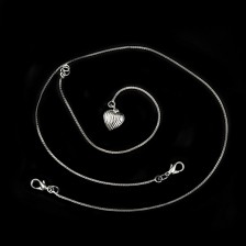 Орнамент ланцюжок з кулоном.