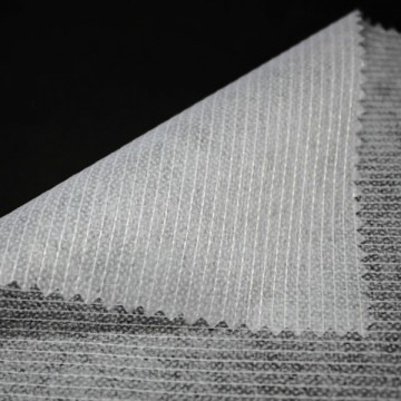 Флізелін ниткопрошивний білий, 90 см- 200м - furnitura.com.ua