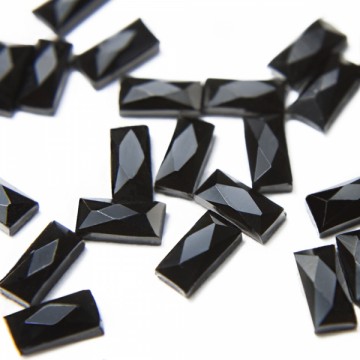 Стразы клеевые чёрные, 5х2 мм - furnitura.com.ua