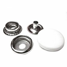 Кнопка средняя №61-D15 с пласт. шляпкой.