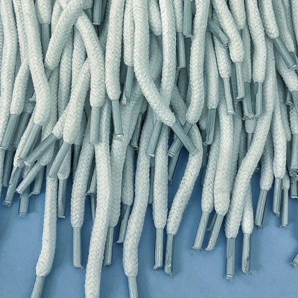 Шнурки круглі білі бавовняні, 150 см